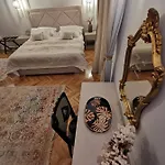 بيت ضيافة Merla Luxury سبليت